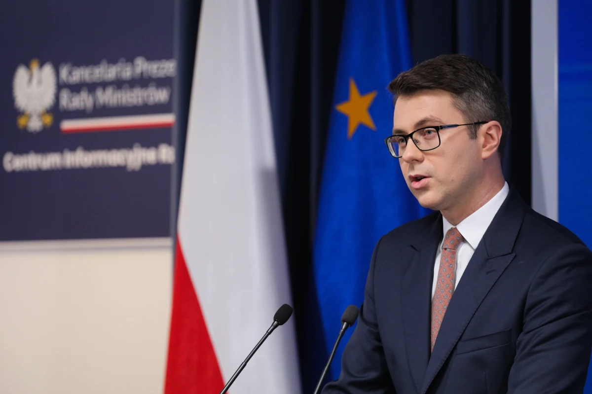 Rozporządzenie usprawniające sprowadzanie do Polski pracowników nie będzie raczej procedowane - poinformował w Polsat News rzecznik rządu Piotr Müller. "Wokół niego stworzono nieprawdziwe historie, które serwuje Platforma Obywatelska" - podkreślił.