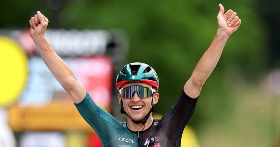 Pierwszy etap w Pirenejach od razu przyniósł zmianę lidera Tour de France. Australijczyk Jai Hindley (Bora-hansgrohe) wygrał piąty etap z Pau do Laruns o długości 162,7 km i objął prowadzenie w klasyfikacji generalnej.