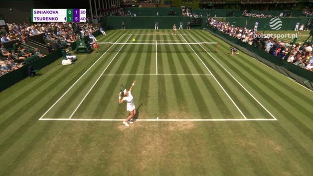 Skrót meczu Wimbledonu Katerina Siniakova - Łesia Curenko.
