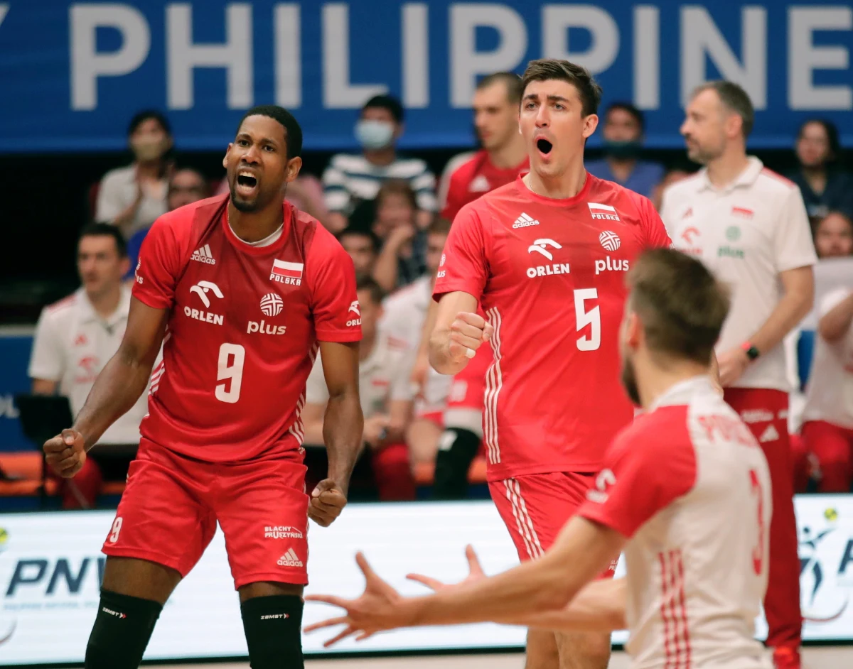 Polscy siatkarze wygrali w Pasay na Filipinach z Brazylią 3:1 (25:23,  22:25, 25:21, 25:21) w kolejnym meczu ostatniego turnieju fazy interkontynentalnej Ligi Narodów. To ósme zwycięstwo biało-czerwonych w tych rozgrywkach, których bilans uzupełniają dwie porażki.