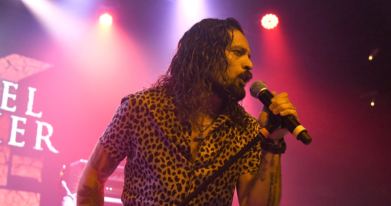 Wokalista Rainbow debiutuje solo z autorskim albumem. Ronnie Romero i