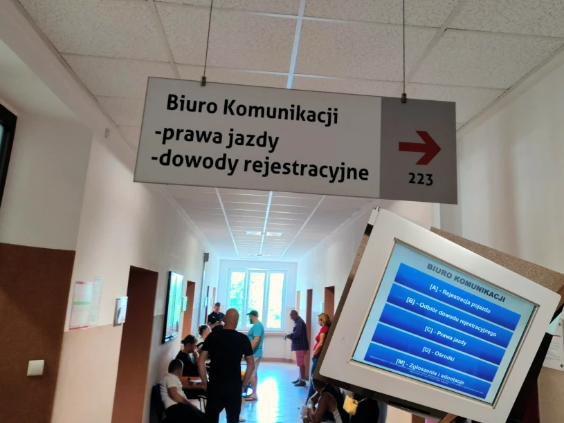 Ile kosztuje przerejestrowanie auta? Kary mogą zaboleć