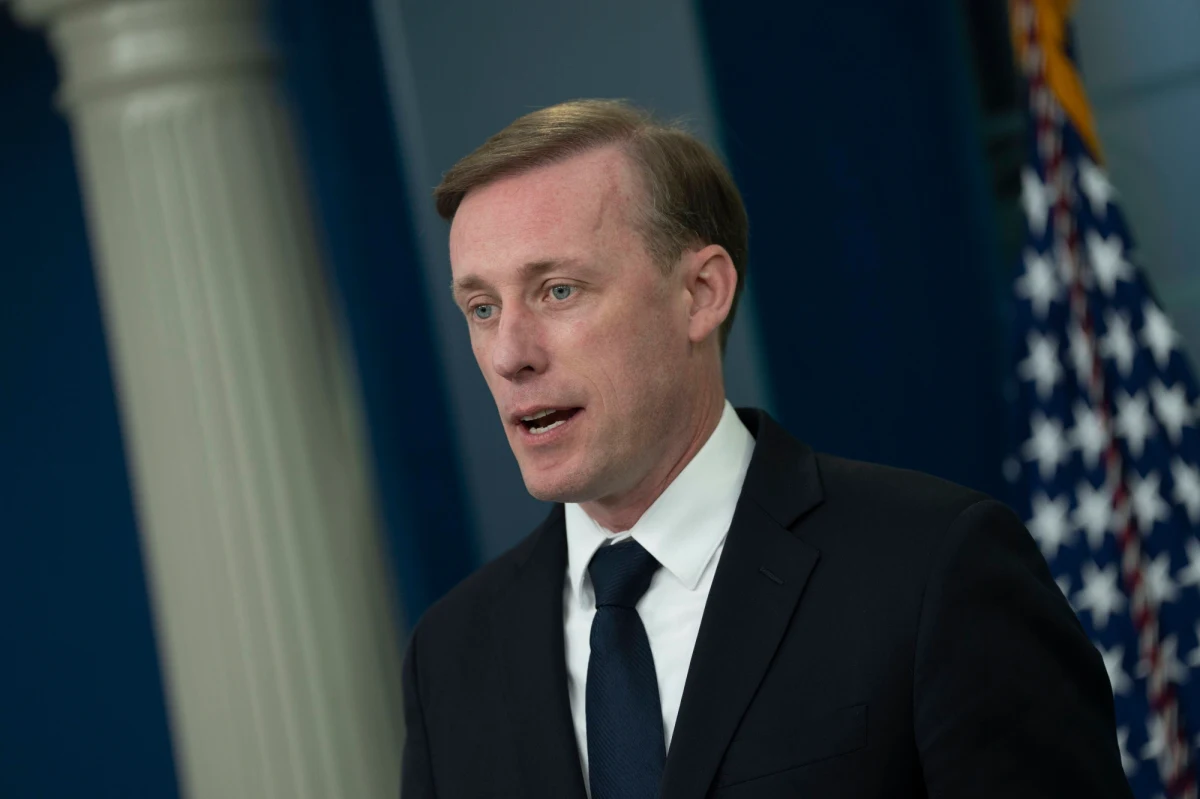 Doradca ds. bezpieczeństwa narodowego USA Jake Sullivan ogłosił, że USA po raz pierwszy dostarczą Ukrainie artyleryjską amunicję kasetową DPICM. Decyzję tę skomentował prezydent USA Joe Biden.