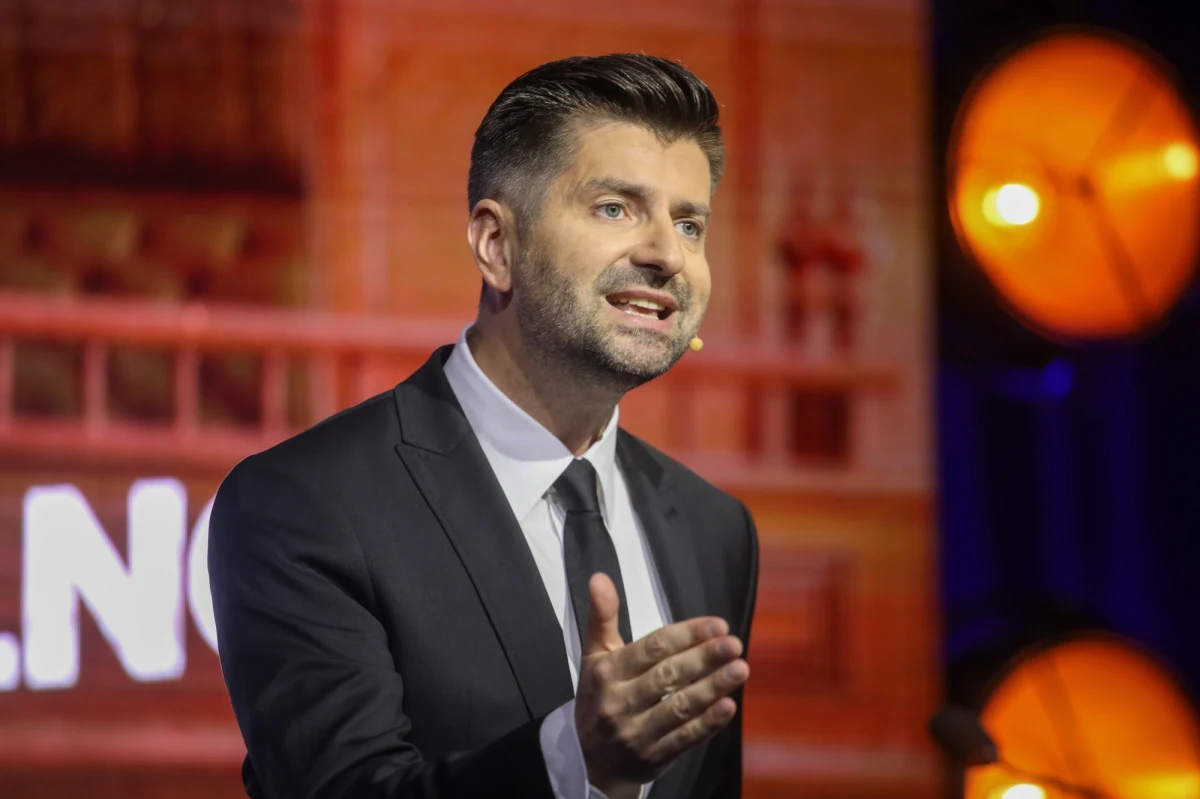 Po wyborach pociągniemy rządzącą ekipę do odpowiedzialności. Za łamanie prawa przez premierów Beatę Szydło i Mateusza Morawieckiego oraz prezydenta Andrzeja Dudę będzie Trybunał Stanu - mówił współprzewodniczący Nowej Lewicy Włodzimierz Czarzasty.