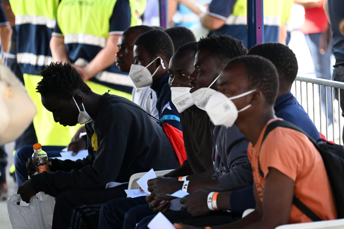 Śmierć migrantów na morzu to hańba dla społeczeństwa i bolesne wołanie, które nie może pozostawić nas obojętnymi  – napisał papież Franciszek w liście wystosowanym w związku z dziesiątą rocznicą jego wizyty na włoskiej wyspie Lampedusa.