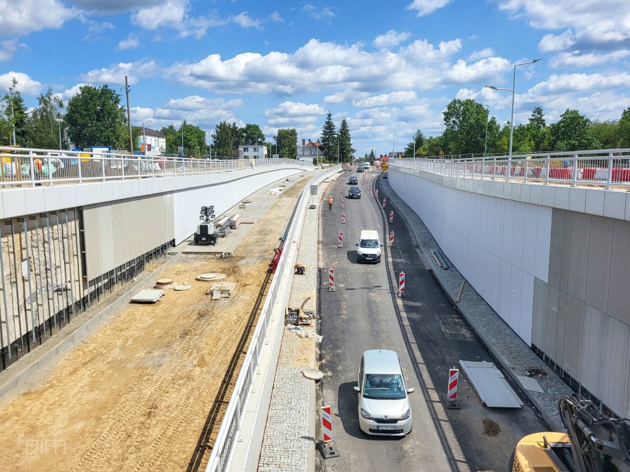 /Poznańskie Inwestycje Miejskie /