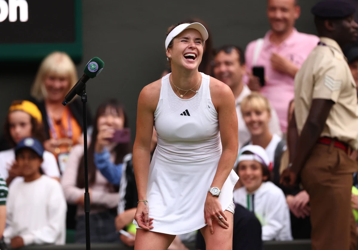 Ukrainka Elina Switolina po bardzo emocjonującym spotkaniu wygrała w niedzielę z Wiktorią Azarenką i zameldowała się w wielkoszlemowym ćwierćfinale. Teraz zmierzy się z Igą Świątek. Switolina wróciła do gry wiosną po przerwie związanej z macierzyństwem. To, że ma duże umiejętności, już nie raz udowadniała. W przeszłości była 3. zawodniczką rankingu WTA.