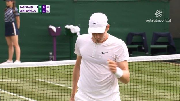 W załączonym materiale wideo TOP5 najlepszych zagrań spośród niedzielnych meczów na Wimbledonie.

