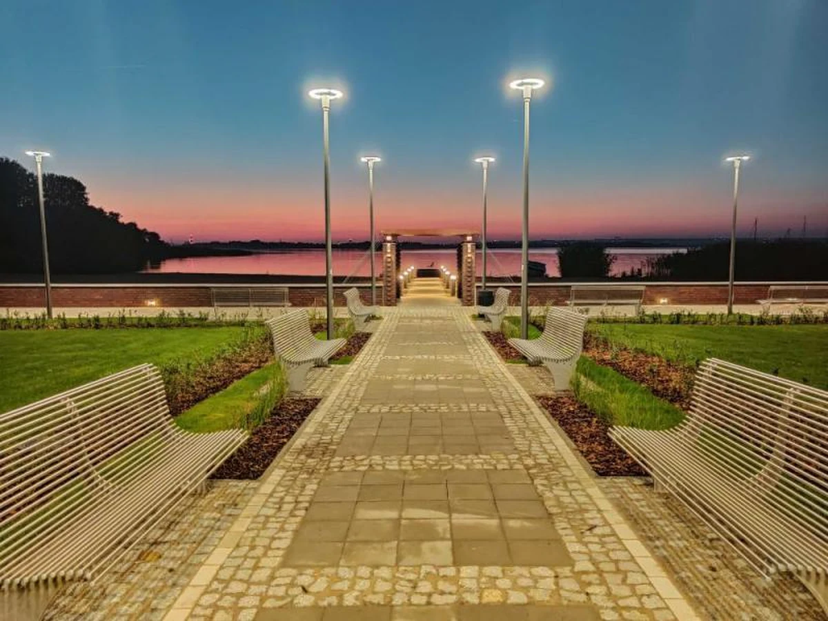 Można ponownie korzystać z kąpieliska w Dąbiu - poinformował w poniedziałek szczeciński magistrat. Zakaz obowiązywał od czwartku, po tym jak w wodzie wykryto bakterie E.coli.

