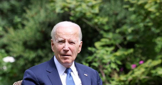 Mimo swojego łagodnego wizerunku publicznego, prezydent USA Joe Biden za kulisami jest często porywczy i krzyczy na podwładnych - pisze w poniedziałek Axios. Według portalu, niektórzy doradcy prezydenta z tego względu unikają spotkań z nim twarzą w twarz.