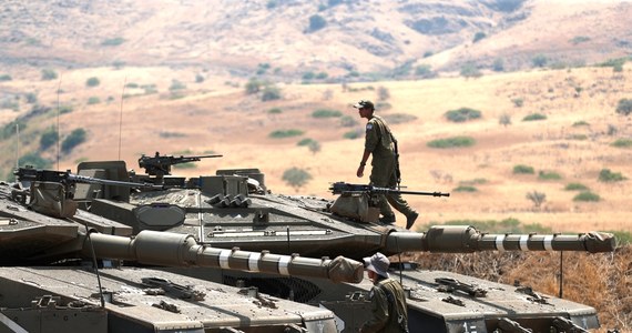 Izraelskie i amerykańskie siły powietrzne rozpoczęły w niedzielę wspólne ćwiczenia. To najnowsze z serii manewrów, mających na celu przygotowanie Sił Obronnych Izraela (IDF) do potencjalnego uderzenia na Iran - poinformowały w poniedziałek izraelskie media.