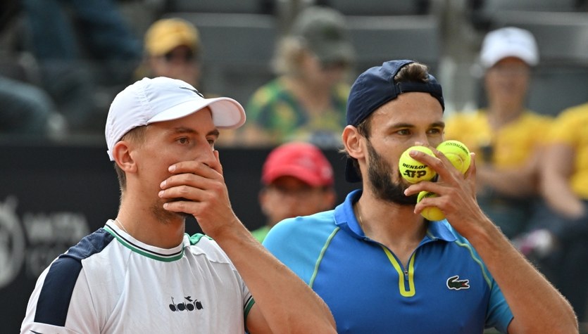 tenis ziemny, wyniki żywo, Radwańska, Domachowska, ATP, WTA, Wimbledon, US Open, Australian Open, French Open Zieliński i Nys grają dalej na Australian Open. Opóźniony mecz i opór rywali