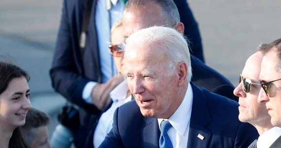 W dzisiejszym wystąpieniu podczas szczytu Sojuszu Północnoatlantyckiego w Wilnie prezydent USA Joe Biden podkreśli jedność NATO w kwestii wsparcia Ukrainy. Zaznaczy przy tym, że w podobny sposób należy stawiać czoła również innym wyzwaniom, takim jak m.in. zmiany klimatyczne - ujawniła agencja Reutera, powołując się na źródła w Białym Domu.