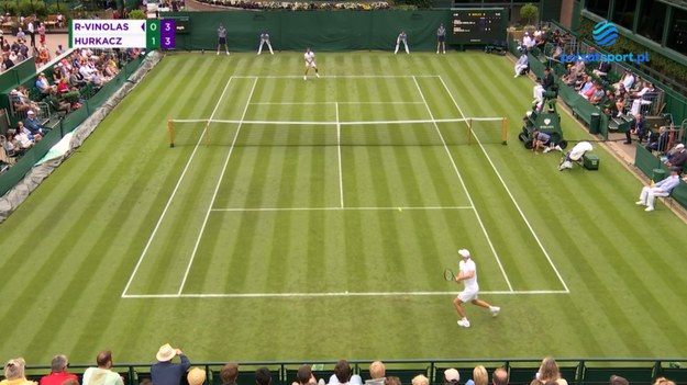 Zobacz najlepsze akcje Huberta Hurkacza z Wimbledonu 2023.