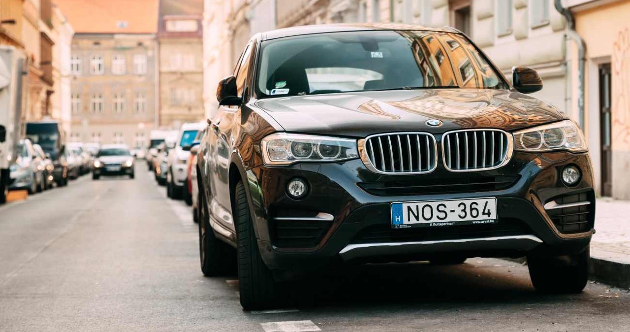 5 mitów o parkowaniu. Wierzą w nie choćby doświadczeni kierowcy