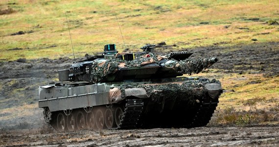 Niemcy zrezygnowały z otwarcia w Polsce centrum naprawczego czołgów Leopard 2. Żmudne, trwające długie tygodnie rozmowy nie przyniosły efektu. Media podają, że przyczyną były "znacznie zawyżone oczekiwania cenowe strony polskiej". Do sprawy odniosła się Polska Grupa Zbrojeniowa, która zapewniła, że Polska podtrzymuje swoją pełną gotowość do naprawy pierwszych czołgów.