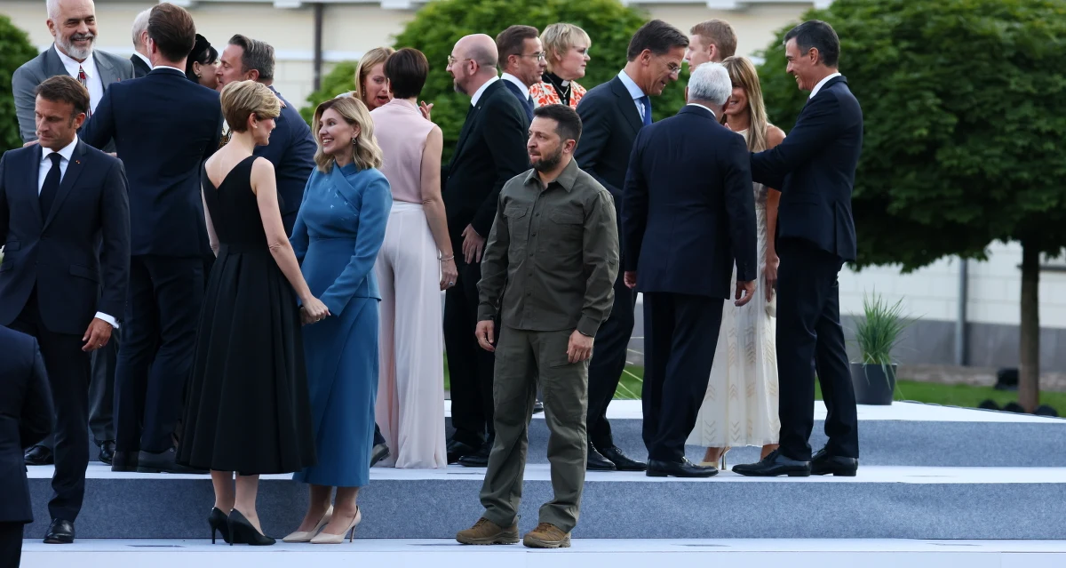 Podczas szczytu NATO w Wilnie brytyjski minister obrony Ben Wallace zauważył, że byłoby dobrze, gdyby Ukraińcy okazywali wdzięczność za otrzymywane uzbrojenie, a nie stawiali tylko kolejnych żądań. "Nie jesteśmy Amazonem" - zaznaczył.