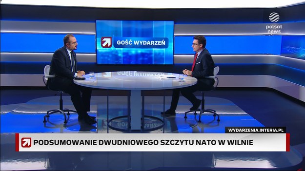 Paweł Jabłoński podsumował wnioski po szczycie NATO. - My mamy bardzo duże ambicje jako państwo, które jako pierwsze zidentyfikowało zagrożenie ze strony Rosji w Europie Środkowej. Byliśmy państwem, które mówiło, że trzeba decyzje wzmacniające nasze bezpieczeństwo podejmować (...). Wciąż uważamy, że należało to zrobić wcześniej, wciąż uważamy, że należy robić więcej. Ale to nie znaczy, że nie doceniamy tego, co się udało zrobić - stwierdził wiceszef MSZ w programie "Gość Wydarzeń".