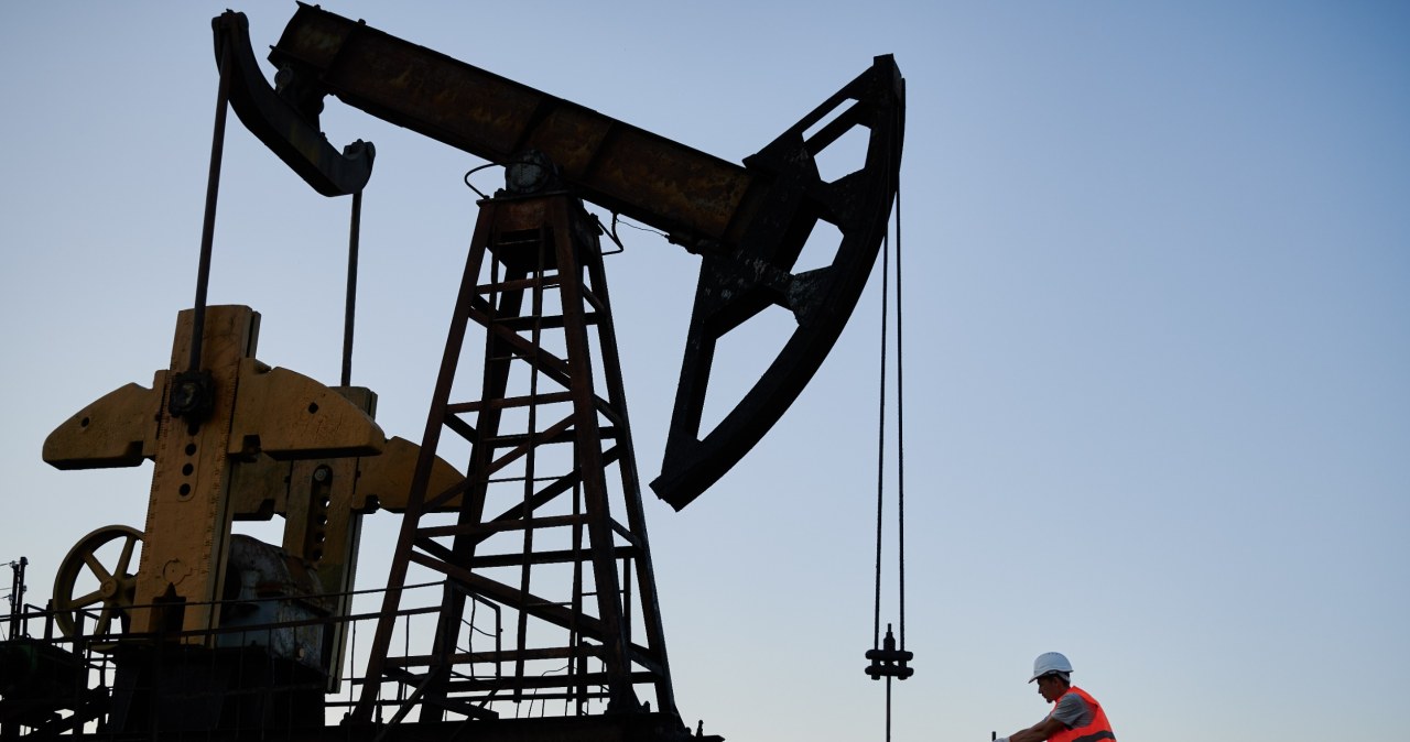 ZEA jedną nogą poza OPEC. Ogłosiły, iż niedługo zwiększą produkcję ropy