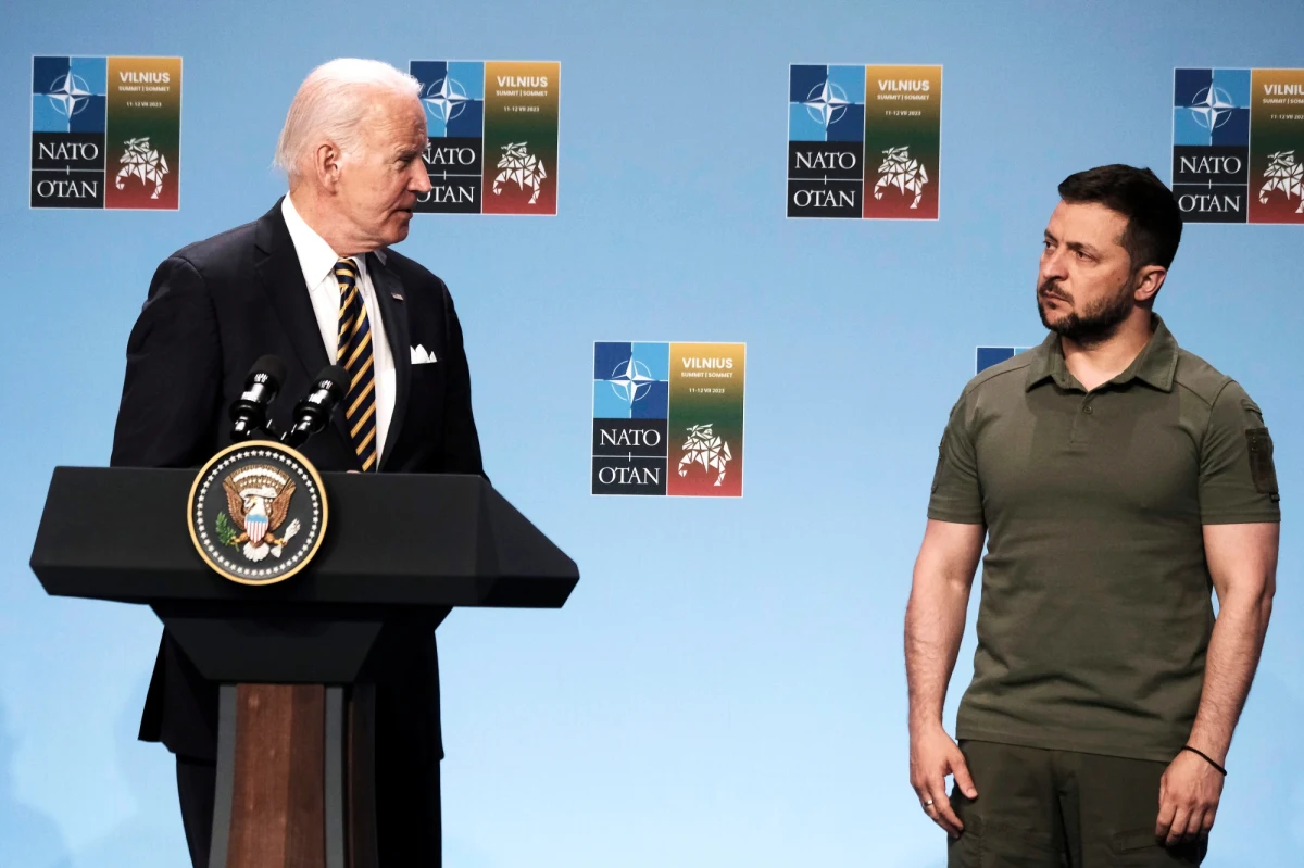 Zakończony w środę szczyt NATO w Wilnie nie przyniósł zaproszenia Ukrainy do Sojuszu, co z żalem skomentował gość Radia RMF24 - generał w stanie spoczynku prof. Stanisław Koziej: "To byłby bardzo znaczący sygnał przede wszystkim dla Rosji, że w sprawie Ukrainy klamka już zapadła, że Ukraina już nie stoi tam gdzieś przed progiem, tylko już jest na progu i zaczyna wchodzić (do NATO - przyp. red)".