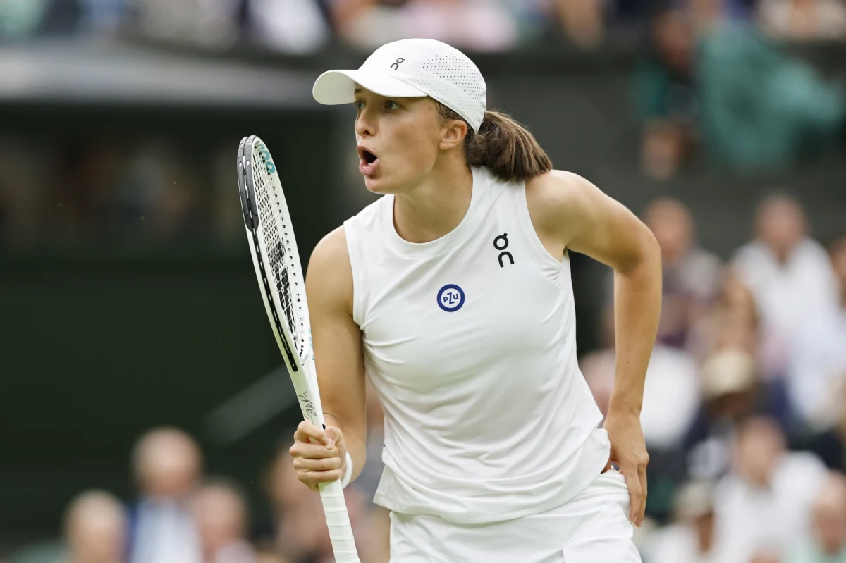 Główną gwiazdą – Iga Świątek. Oprócz niej w stawce jest też Karolina Muchowa. Czeszka, która otrzymała dziką kartę, to rywalka Polki z finału wielkoszlemowego French Open. W gronie tenisistek, które pojawią się na turnieju BNP Paribas Warsaw Open jest też finalistka Wimbledonu Marketa Vondrousova. O ostatnich przygotowaniach do najbardziej prestiżowego turnieju tenisowego w Polsce z jego dyrektorem Mariuszem Fyrstenbergiem rozmawiał Paweł Pawłowski.