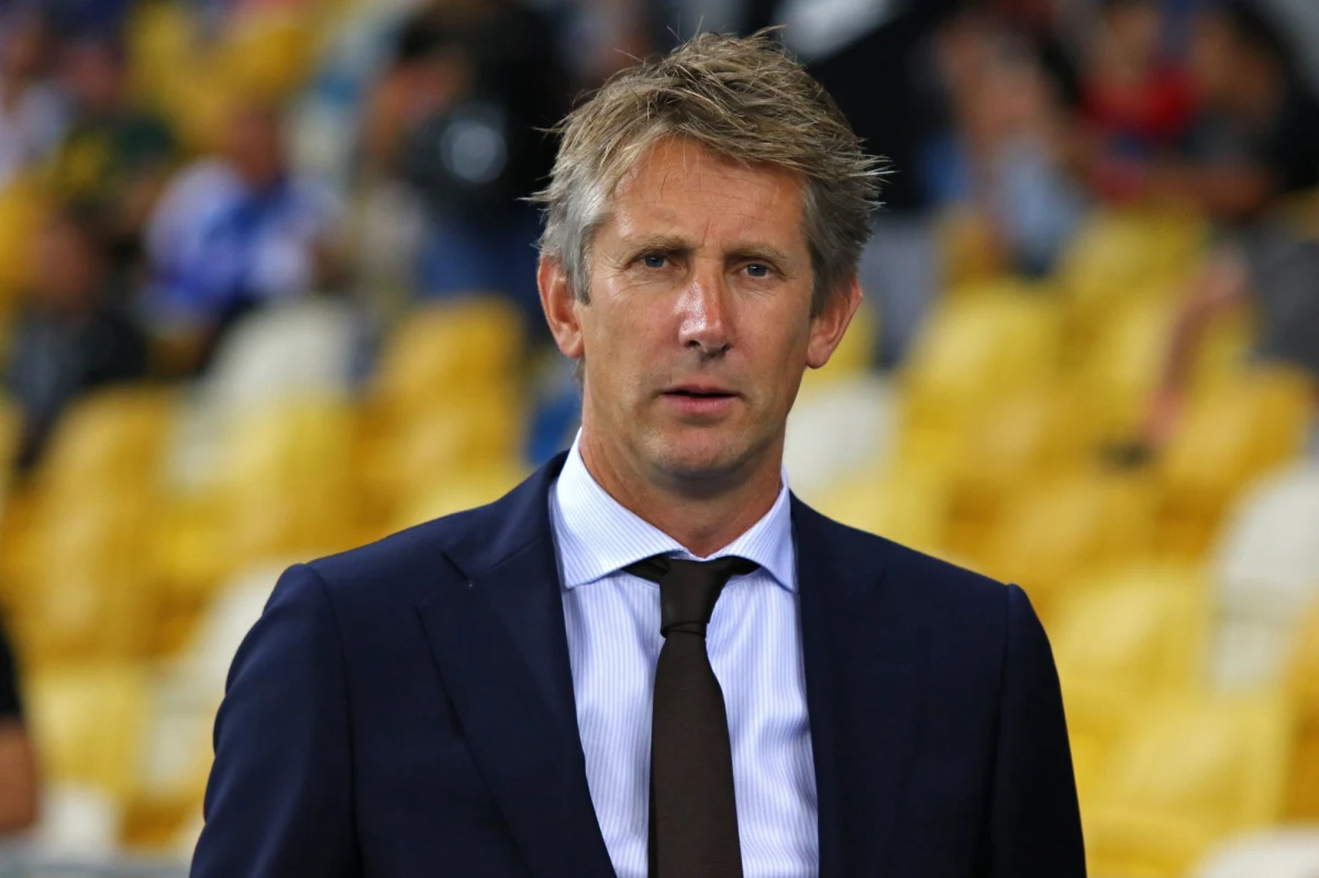 Edwin van der Sar został przewieziony z Chorwacji do szpitala w Holandii. Jego stan jest stabilny. Były znakomity bramkarz w ubiegłym tygodniu doznał wylewu krwi do mózgu.