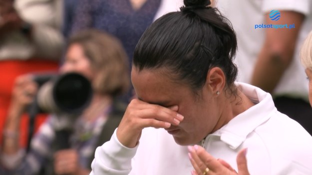 W finale Wimbledonu Marketa Vondrousova pokonała w dwóch setach Ons Jabeur. 