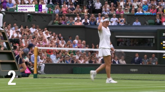 Finał Wimbledonu obfitował w piękne akcje i zagrania tenisistek. Oto zestawienie najlepszych akcji meczu Marketa Vondrousova - Ons Jabeur.