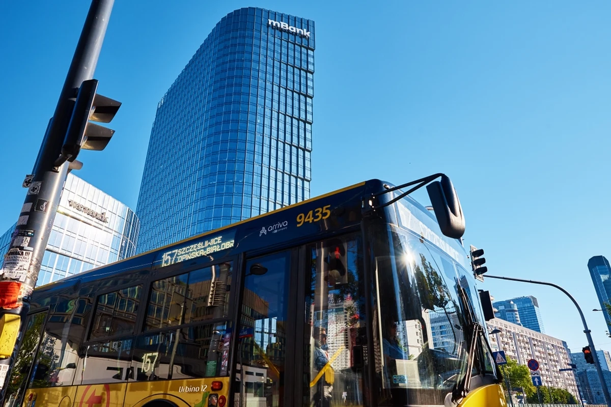 Seria remontów w Warszawie spowoduje utrudnienia w ruchu. Prace będą prowadzone między innymi przy Dworcu Zachodnim i na rondzie "Radosława". Remonty ruszają od poniedziałku.