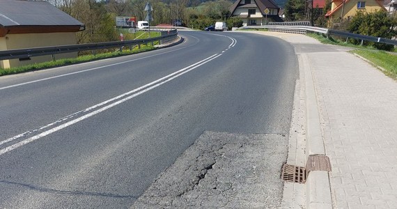 Na drodze krajowej nr 7 w Podwilku przeprowadzony zostanie remont nawierzchni na długim odcinku. Przebudowane zostanie również pobocze. Kierowcy muszą być przygotowani na zmiany w ruchu.