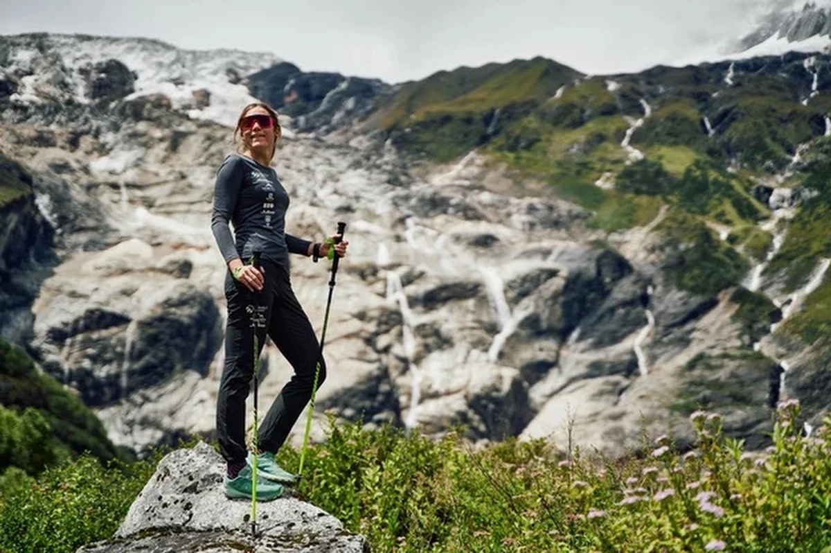 Anna Tybor, nasza himalaistka i narciarka wysokogórska, wyruszyła właśnie w kierunku szczytu Broad Peak, z którego chce zjechać na nartach jako pierwsza kobieta. 