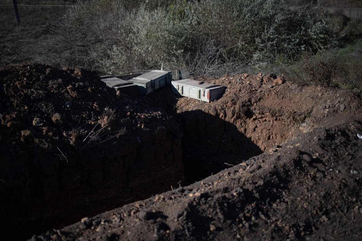 W ostatnim tygodniu walki między wojskami ukraińskimi a rosyjskimi nasiliły się. Brytyjskie Ministerstwo Obrony informuje, że obie strony osiągają minimalne postępy. "Widać, że Ukraińcy nie uderzyli wszystkimi siłami. Asa trzymają w rękawie" - komentuje gość Radia RMF24 Michał Bruszewski, reporter portalu Defence24.