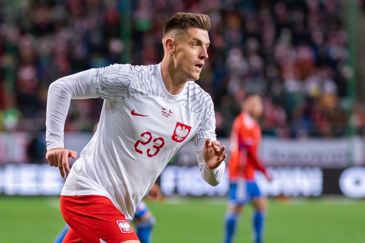 Krzysztof Piątek przenosi się do Turcji. Napastnik piłkarskiej reprezentacji Polski został zawodnikiem ekipy Istanbul Basaksehir - potwierdził turecki klub.