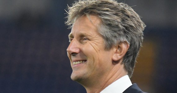 Edwin van der Sar wraca do zdrowia. Były znakomity bramkarz sam przekazał optymistyczne wiadomości, informując, że opuścił oddział intensywnej terapii. 52-letni Holender półtora tygodnia temu miał wylew krwi do mózgu podczas urlopu w Chorwacji.