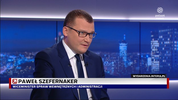 Wiceszef MSWiA Paweł Szefernaker odniósł się do spotkań wyborczych Donalda Tuska. - To seanse nienawiści, podczas których zieje on złym językiem wobec PiS, nie prezentując żadnego programu. Opozycja nie ma z nami żadnych szans w pojedynku na program. My prezentujemy swój program, jesteśmy wiarygodni. Oni nie mają żadnego - stwierdził w programie "Gość Wydarzeń"