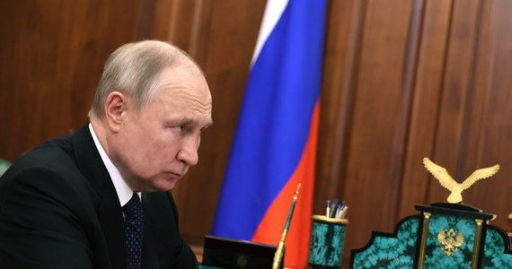 Władimir Putin mógłby zostać aresztowany w RPA. Prezydent Rosji ostatecznie zdecydował, że nie przyjedzie na zaplanowany na 22-24 sierpnia szczyt krajów BRICS w Johannesburgu. Zastąpi go Siergiej Ławrow.