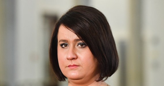 „Opuszczam klub PiS oraz partię Suwerenna Polska i dołączam do koła poselskiego Konfederacji” - poinformowała w piątek posłanka Anna Maria Siarkowska. Jej zdaniem, projekt Zjednoczonej Prawicy już się absolutnie wypalił.