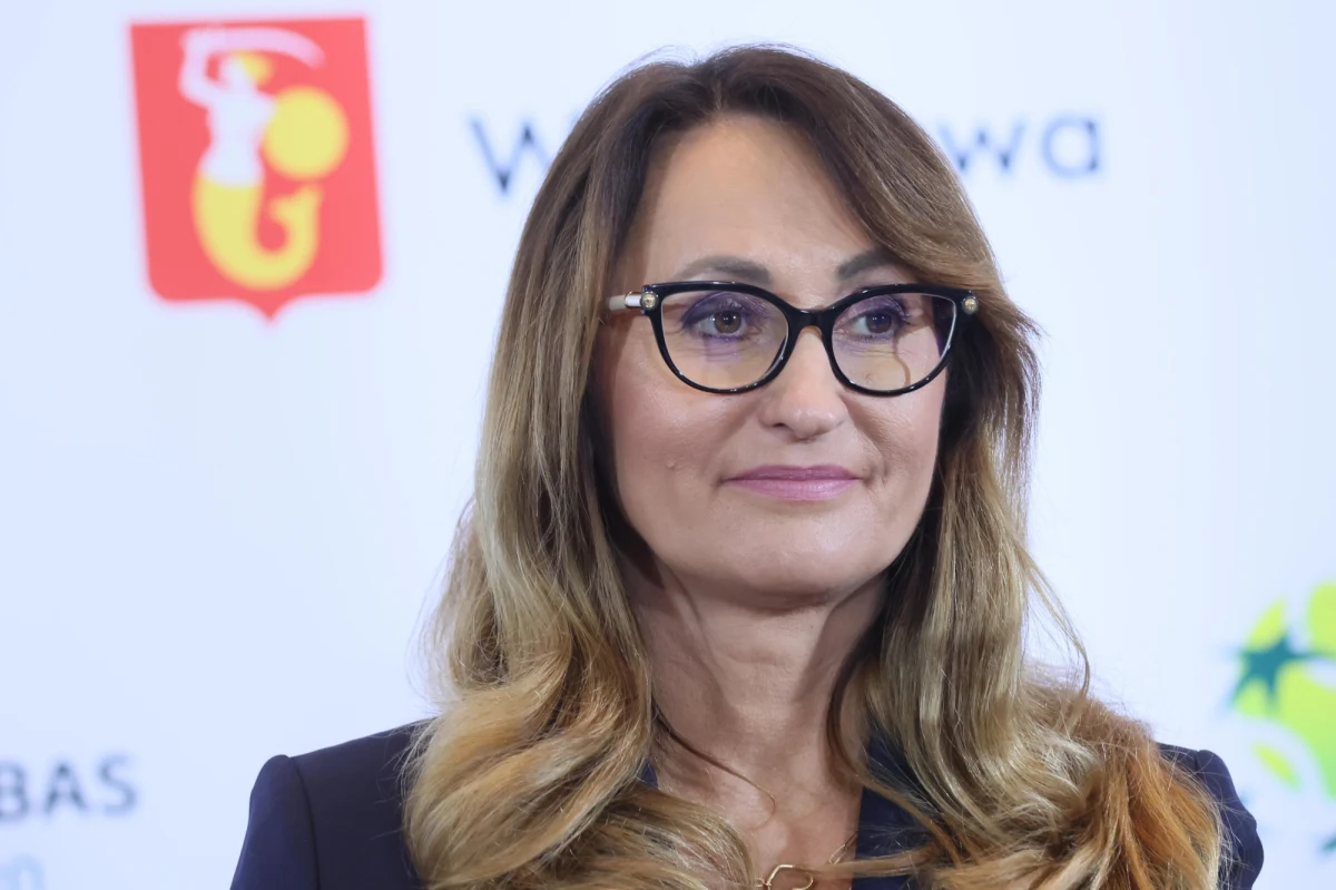 Warszawski ratusz podsumował dziś I etap rekrutacji do szkół ponadpodstawowych w Warszawie. Kandydaci do miejskich liceów, techników i szkół branżowych poznali listy osób zakwalifikowanych i niezakwalifikowanych. W tym roku dla 26,6 tys. stołecznych ósmoklasistów miasto przygotowało 31,1 tys. miejsc. O przyjęcie do szkół ponadpodstawowych w Warszawie ubiegało się łącznie ponad 32,9 tys. kandydatów z całej Polski.