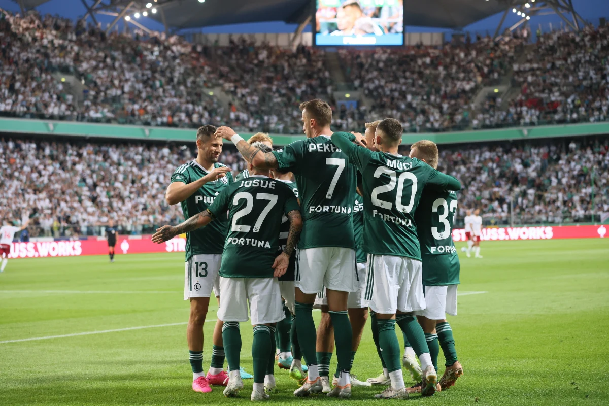 ​Legia Warszawa, Lech Poznań i Pogoń Szczecin poznały potencjalnych rywali w trzeciej rundzie kwalifikacji piłkarskiej Ligi Konferencji. Najpierw jednak muszą poradzić sobie w drugiej rundzie eliminacji, którą rozpoczną w czwartek.