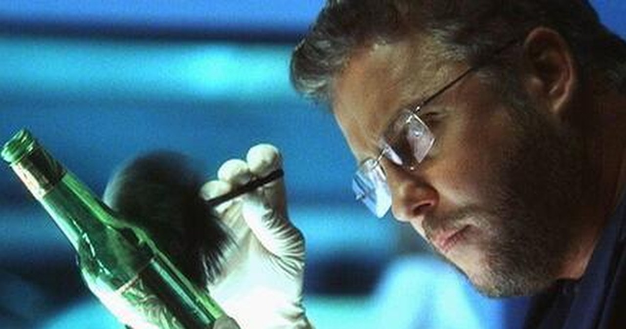 CSI: Kryminalne zagadki Las Vegas - Odcinek 13: "Eksplozja"