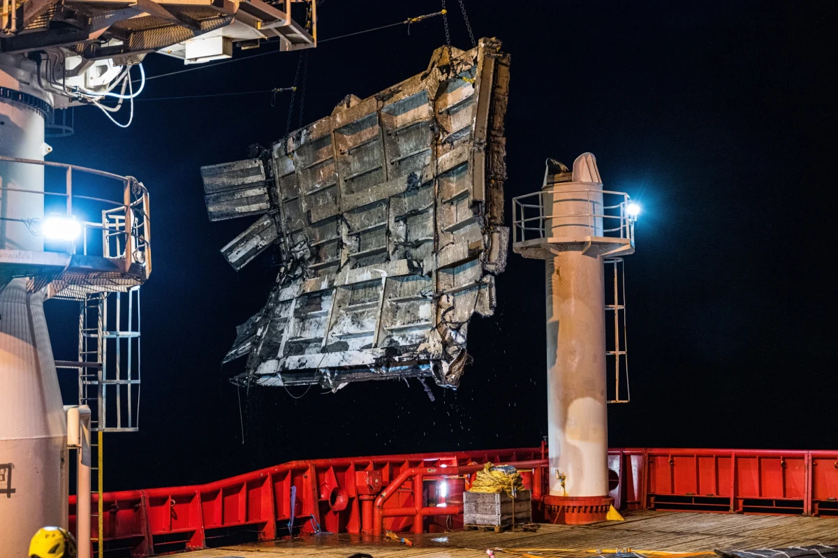 Z Bałtyku została wydobyta rampa dziobowa promu Estonia, który zatonął w 1994 roku. Zginęły wtedy 852 osoby. Jak podkreślają szwedzkie media, rampa jest ważnym elementem układanki, która ma ostatecznie wyjaśnić, dlaczego jednostka poszła na dno.