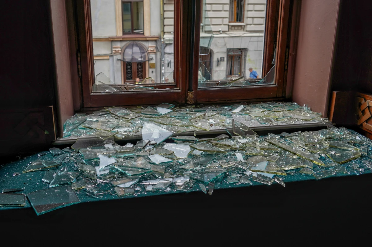 Powolne postępy ukraińskiej kontrofensywy, mającej na celu odbicie okupowanych przez Rosjan terenów, osłabiają nadzieje na to, że wojna może zakończyć się w tym roku i na powrót otwierają perspektywę przeciągającego się konfliktu bez określonej daty jego zakończenia - pisze "Wall Street Journal".