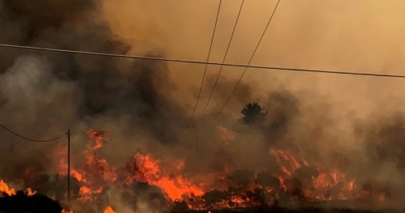 Środa będzie kolejnym dniem bardzo wysokiego zagrożenia pożarowego w Grecji. Władze kraju wskazały sześć regionów, w których ogłoszono ostrzeżenie o "ekstremalnym ryzyku pożarowym".