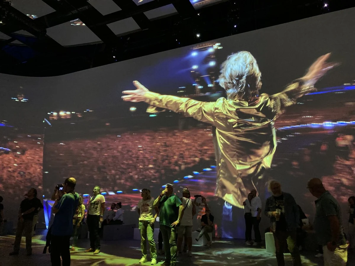 Wokalista sławnego zespołu The Rolling Stones Mick Jagger obchodzi dziś 80. urodziny. Chcecie znaleźć się z nim na scenie? To możliwe w Paryżu - przynajmniej wirtualnie i nie tylko dzisiaj, ale w każdy weekend do końca tego lata. 