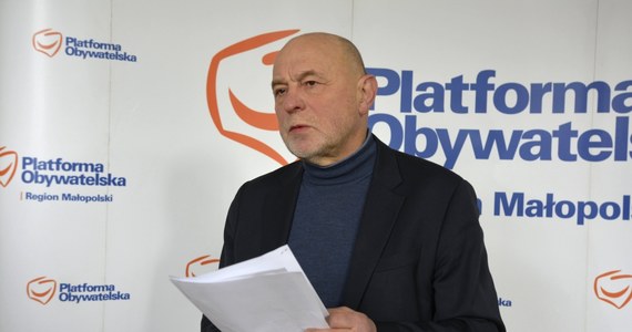 Bogusław Sonik żegna się z klubem Koalicji Obywatelskiej. O swojej decyzji poinformował w TVP1. W maju w Porannej rozmowie w RMF FM Sonik ogłosił, że odchodzi z Platformy Obywatelskiej.