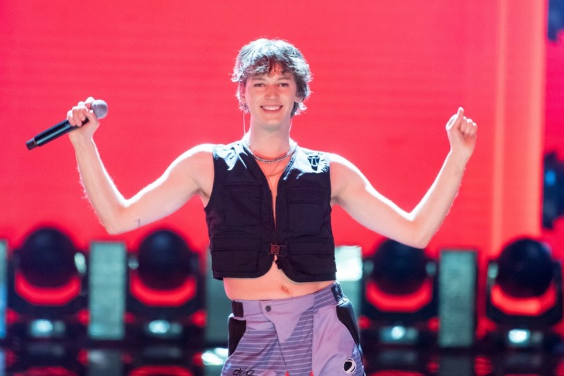 Margaret z utworem "Tańcz głupia" będzie reprezentować Polskę w konkursie Piosenki OGAE. Wokalistka pokonała w krajowych eliminacjach Janna oraz Dodę. 