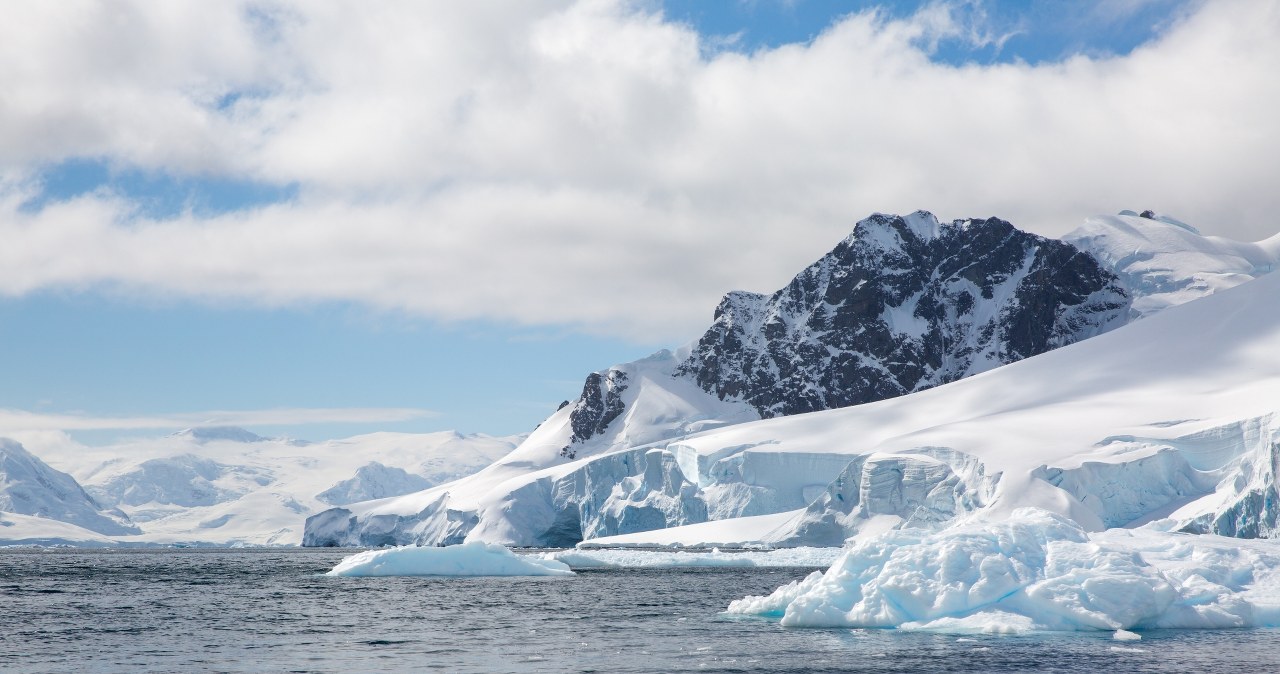 Coś zmieniło się wokół Antarktydy. Lód morski nagle odbija