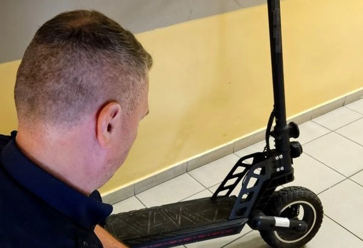 45-letni mężczyzna i jego 11-letni syn trafili do szpitala po wywrotce na hulajnodze w Sopocie. Badania wykazały, że ojciec miał promil alkoholu w wydychanym powietrzu.