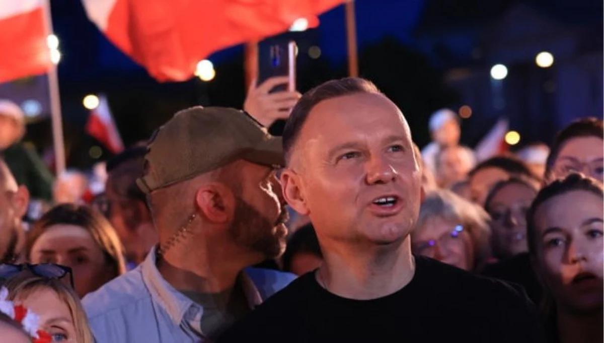 Najpewniej w poniedziałek prezydent Andrzej Duda ogłosi termin wyborów do Sejmu i Senatu - dowiedzieli się nieoficjalnie dziennikarze RMF FM. Według naszych ustaleń, data głosowania zostanie wyznaczona na 15 października. 