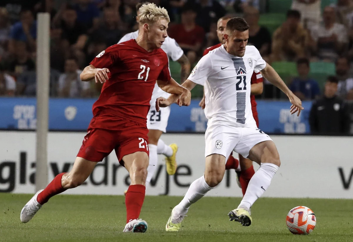 Optymiści twierdzą, że ten transfer ma być odpowiedzią czerwonej strony Manchesteru na Erlinga Haalanda, grającego w barwach City. Manchester United sprowadził 20-letniego Duńczyka Rasmusa Hojlunda, który przejdzie z Atalanty Bergamo za 72 mln funtów.